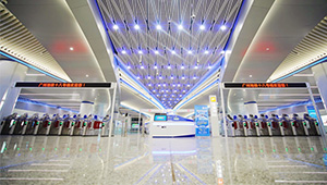 助力“最快地铁”飞驰